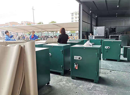 白云矿区炸药柜